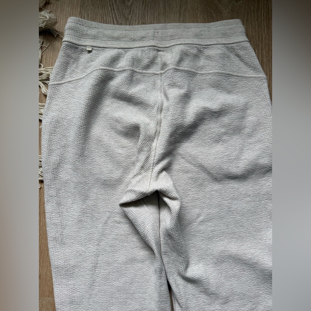 Lululemon Ribbed High-Rise Jogger 25" *7/8 Length. Heathered White Opal Size 6 - Picture 6 of 6